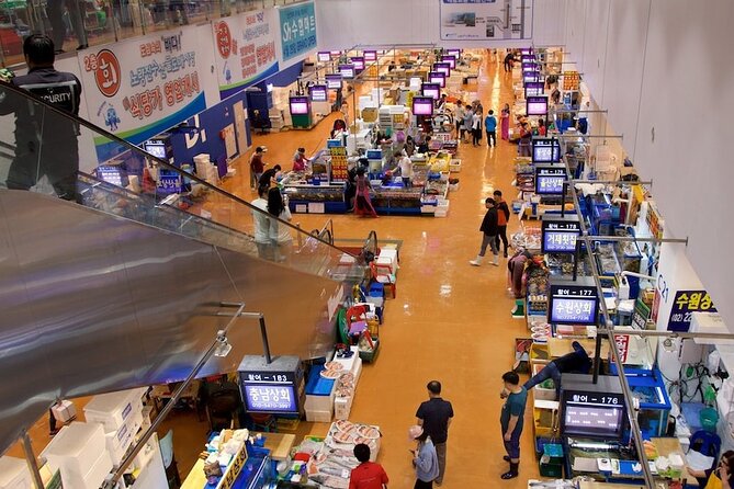 Full-Day Culinary Tour of Seoul Including Noryangjin Fish Market and Korean BBQ Dinner - Logistics and Inclusions