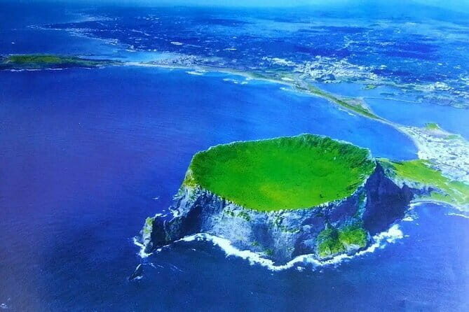 Full-day Customizable Private Jeju Island Tour - Real Traveler Insights