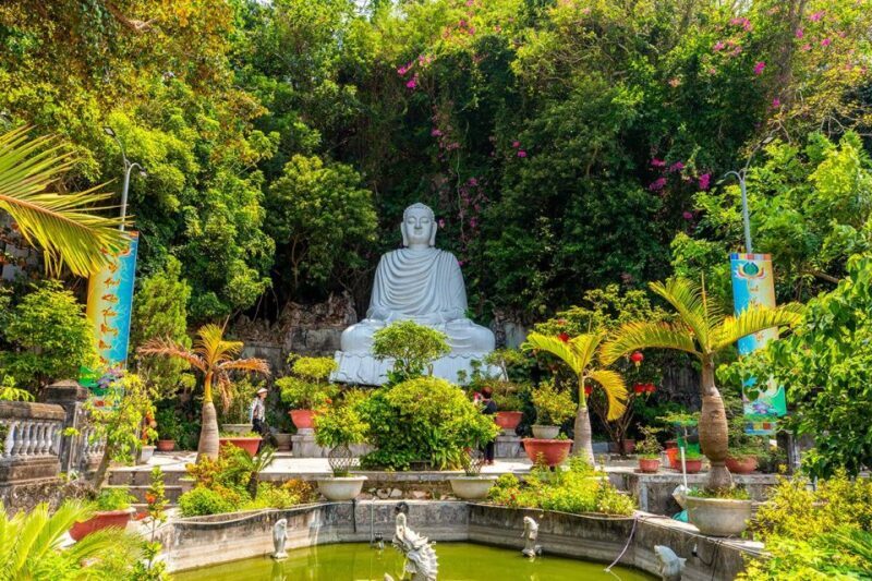 Full-day Da Nang City Highlights And Natural Wonders - Lunch at a Local Restaurant