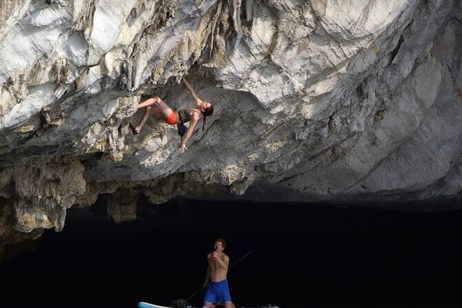 Full day deep water soloing - Kayaking in Cat Ba - Ha Long Bay. - An In-Depth Look at the Experience