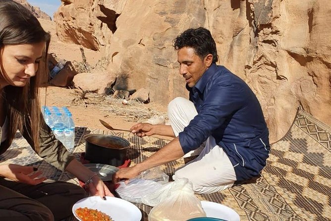 Full Day Desert Tour, Jeep & Hiking - Hiking Experiences