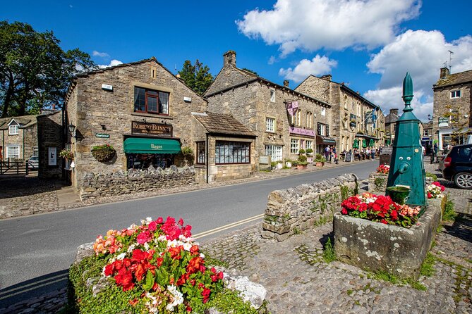 Full-Day Discovering All Creatures Great and Small Tour of Yorkshire - Meeting and Pickup