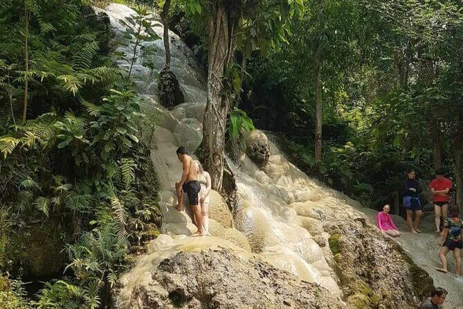 Full-Day Doi Suthep, Wat Pha Lad & Sticky Waterfall Guided Tour - Final Thoughts: Who Will Love This Tour?