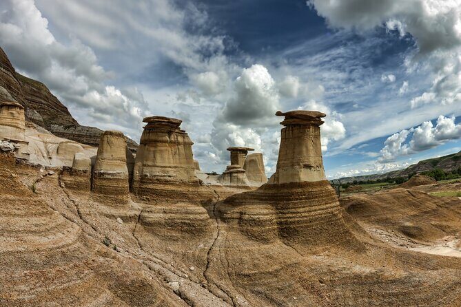 Full Day Drumheller Tour from Calgary by Coach - Horseshoe Canyon: A Geology Showcase