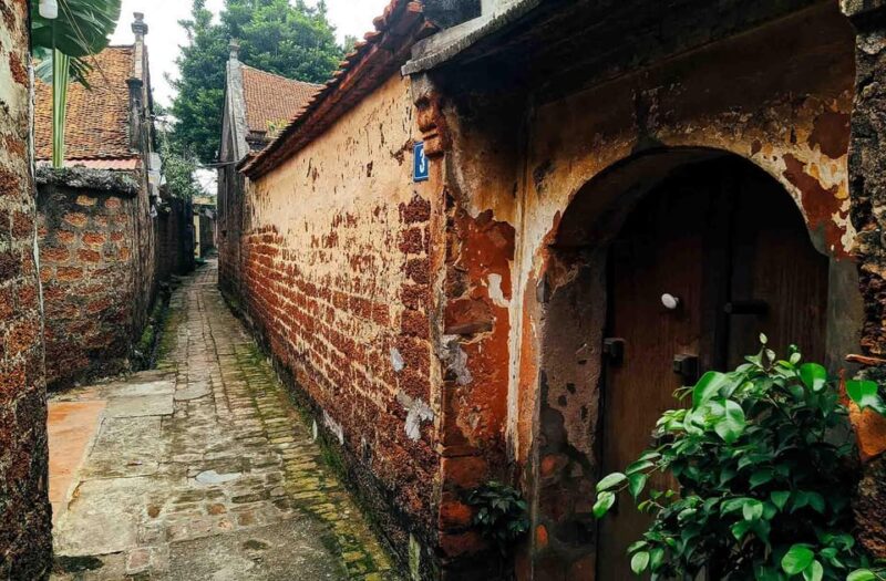 Full Day Duong Lam Village, Tay Phuong and Thay Pagoda Tour - Important Information