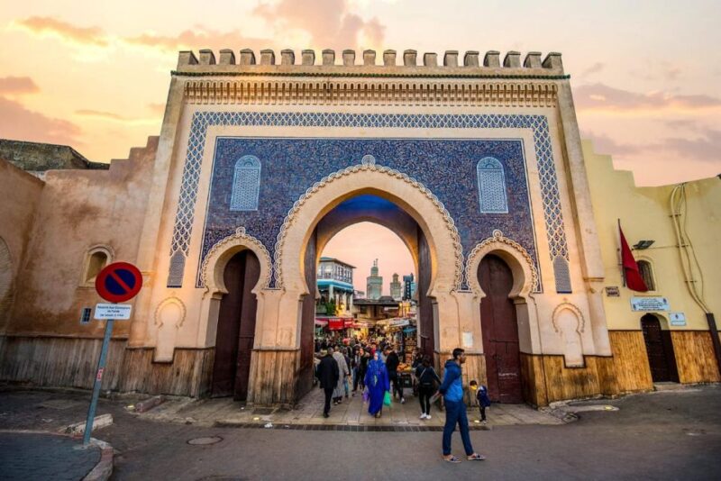 FULL Day Fez Visit- Medina by Local Guide and Rempart by Car - Key Points