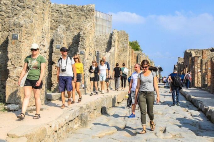 Full-Day From Naples: Pompeii and Vesuvius With Pizza Lunch - Frequently Asked Questions