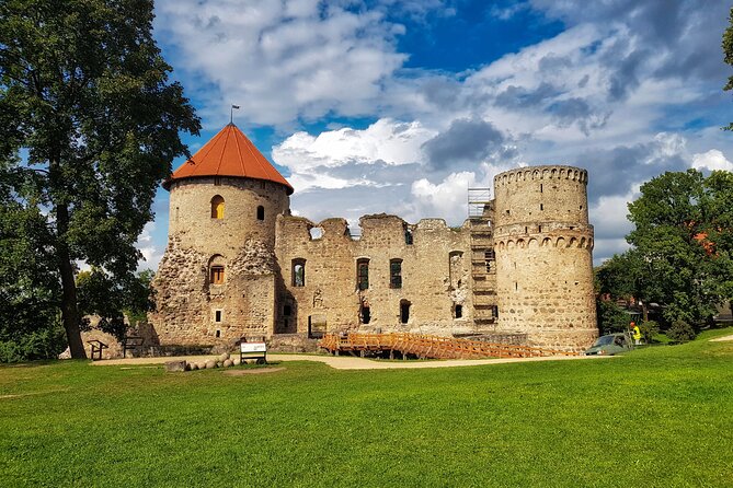 Full Day Gauja National Park Ultimate Hiking & Sightseeing Trip - Accessibility and Insurance Coverage