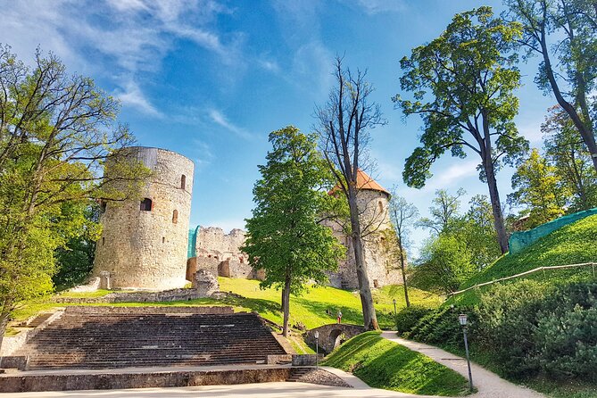 Full Day Gauja National Park Ultimate Hiking & Sightseeing Trip - Customer Support and Reviews