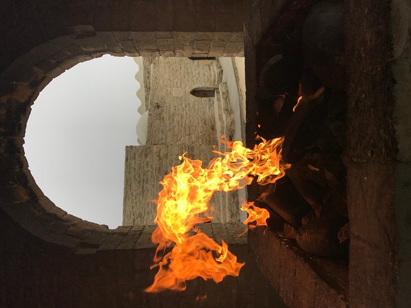 Full-Day Gobustan and Absheron Tour - Visiting the Fiery Ateshgah