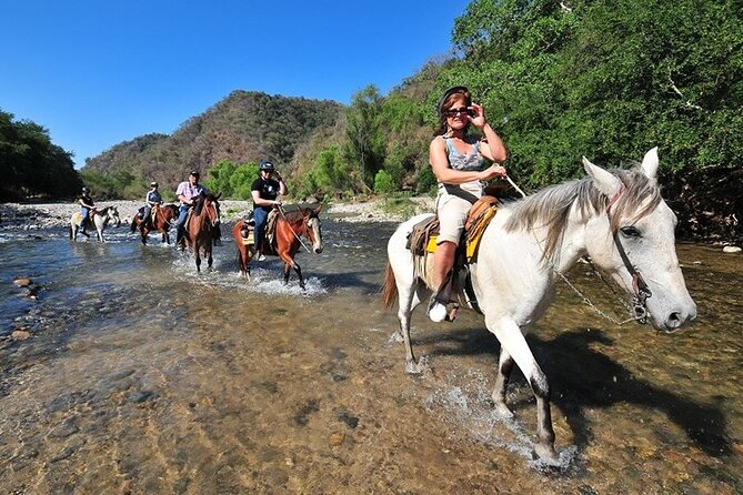 Full-Day Guided Horseback Riding Tour in Cerro Verde With Lunch - Additional Information
