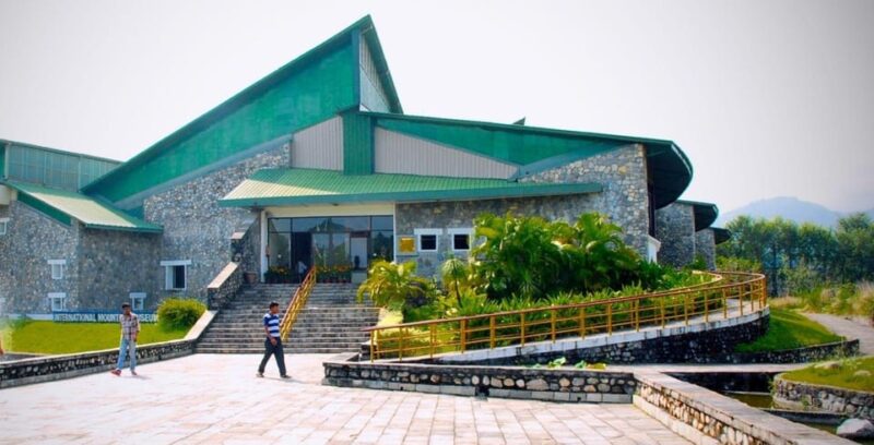 Full Day Guided Pokhara City Tour by Private Car - Phewa Lake and Annapurna Range
