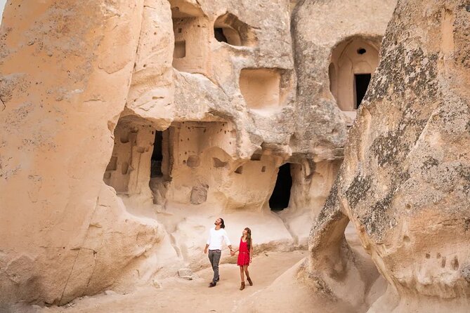 Full Day Guided Red Tour With Kaymaklı Underground City With Lunch - Quick Points