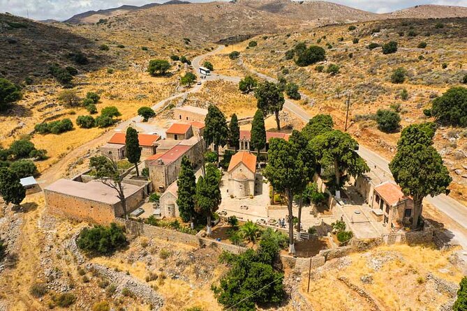 Full-Day Guided Semi-Private Tour in a Breathtaking Crete Island - Good To Know