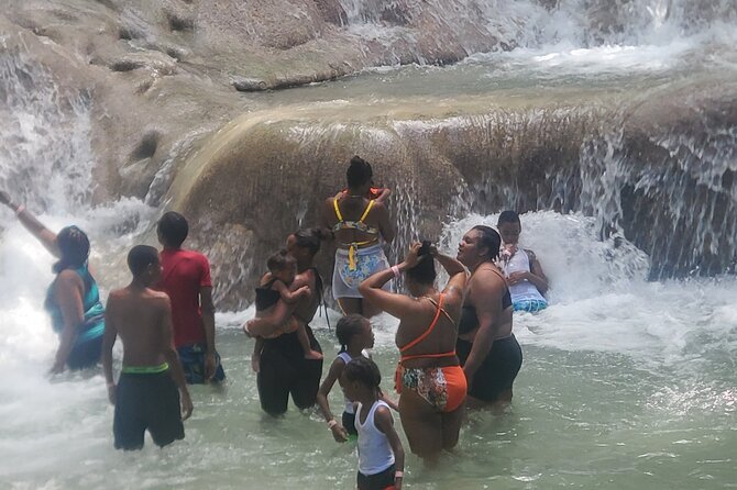 Full-Day Guided Tour to Dunns River Falls & Shopping With Lunch - Health and Safety Guidelines