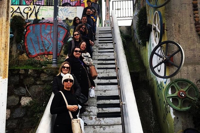 Full Day Guided Trip to Valparaíso, Viña Del Mar & Reñaca From Santiago - Discovering Viña Del Mars Architecture