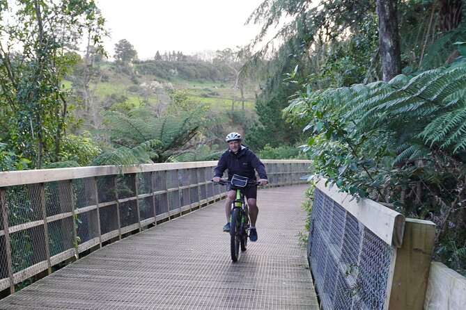 Full Day Guided Waikato River Trail E-bike Tour - Unique Highlights