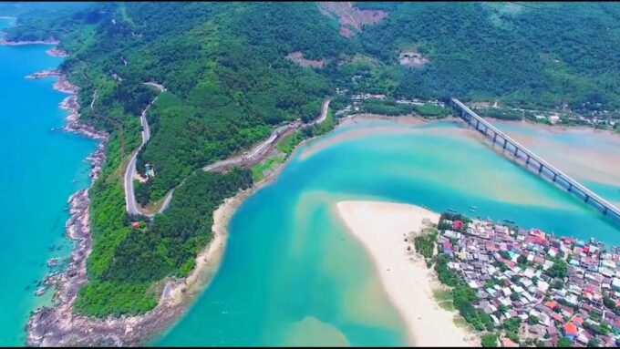 Full Day Hai Van Pass Jeep Tour From Hoi an to Hue - Local Seafood Lunch