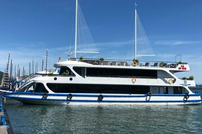 Full-Day Halong Bay Islands and Cave Tour Transfer 2 Ways by Newest Expressway - Reviews and Feedback