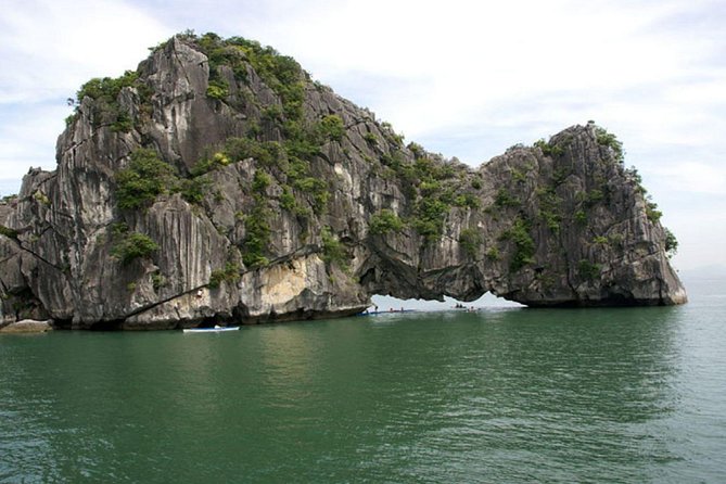 Full-Day Halong Bay Tour Including Kayaking From Hanoi - Participant Requirements