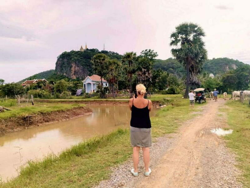 Full-day: Handicraft, Bamboo train, Killing cave, Bat Cave - An In-Depth Look at the Battambang Tour