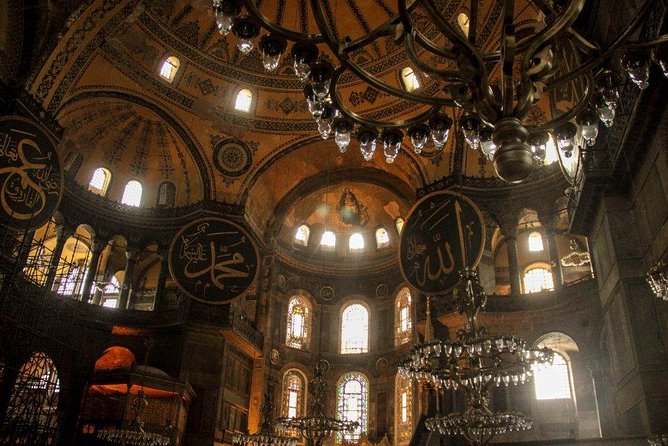 Full Day Highlights of Istanbul Old City Incl Lunch & Tickets - Dress Code Requirements