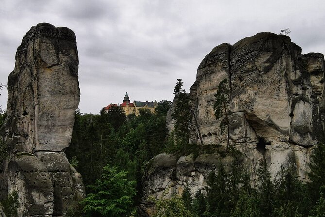 Full-Day Hiking in Bohemian Paradise: Hrubá Skála Near Prague - Hiking the Hrubá Skála Trail