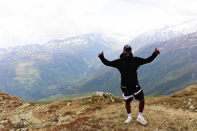 Full-Day Hiking Swiss Alps and Lake Lucerne With Pick-Up - Amenities and Inclusions