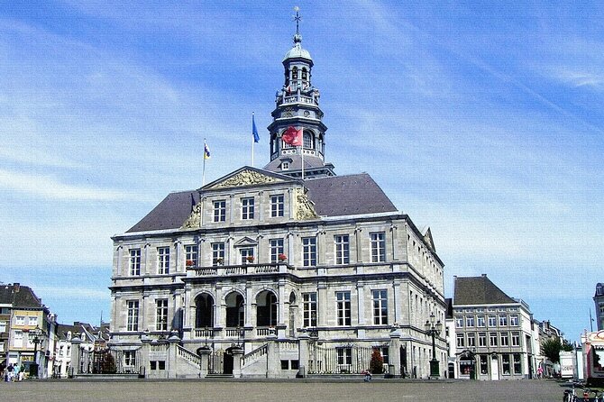 Full-Day Historical Tour in Maastricht From Amsterdam - Historical Maastricht Highlights