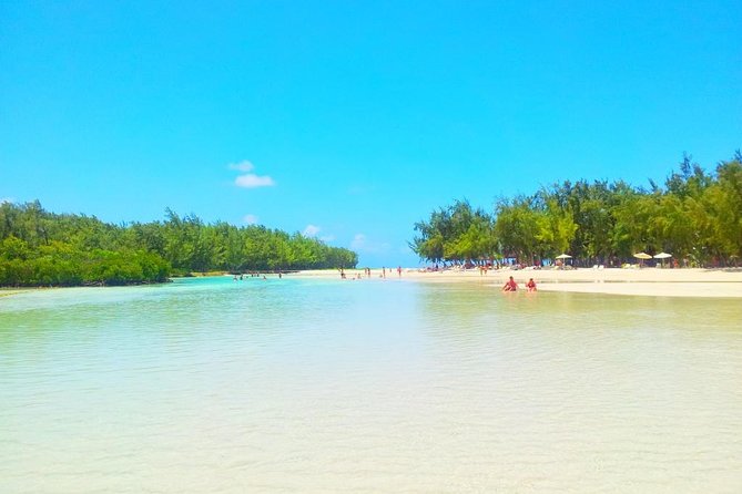Full Day Ile Aux Cerfs Speedboat Trip With Hotel Transfers (Private or Shared) - Pickup and Departure Times