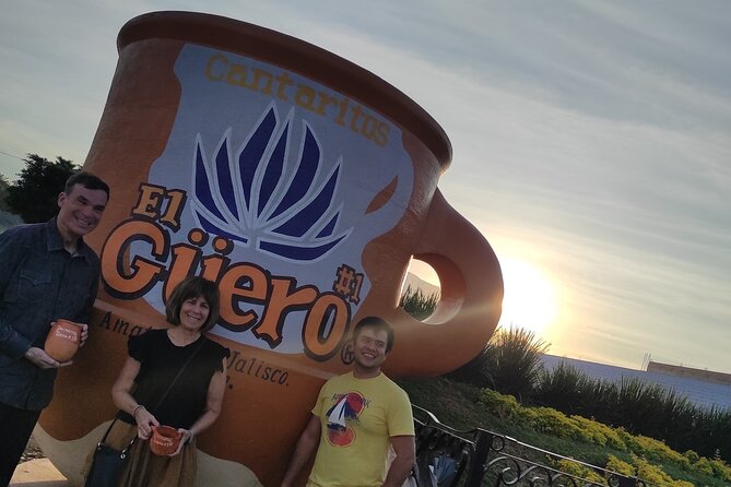 Full Day in Tequila With Tasting and Party in Cantaritos - Group Size and Accessibility