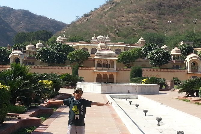 Full Day Jaipur Sightseeing Without Tickets - Booking and Cancellation Policy
