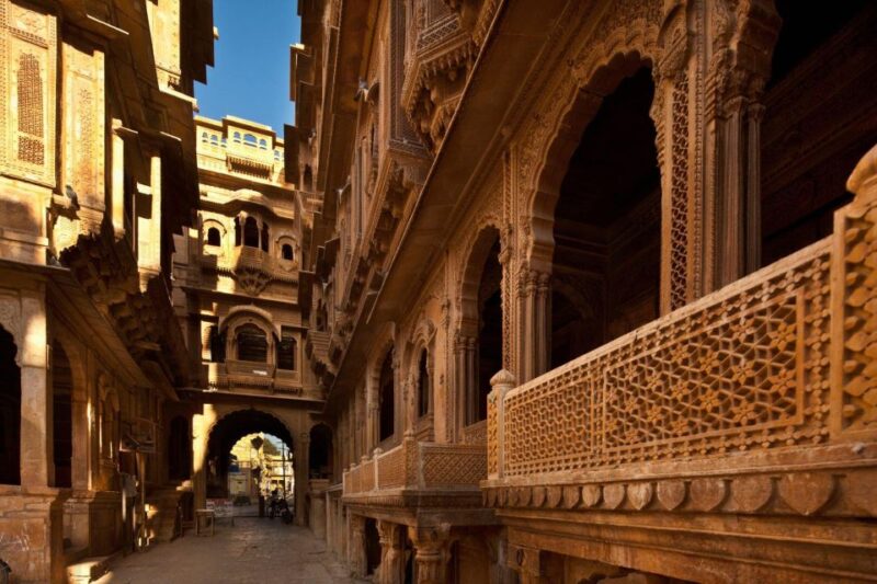 Full Day Jaisalmer Sightseeing Tour by Car - Inclusions and Amenities