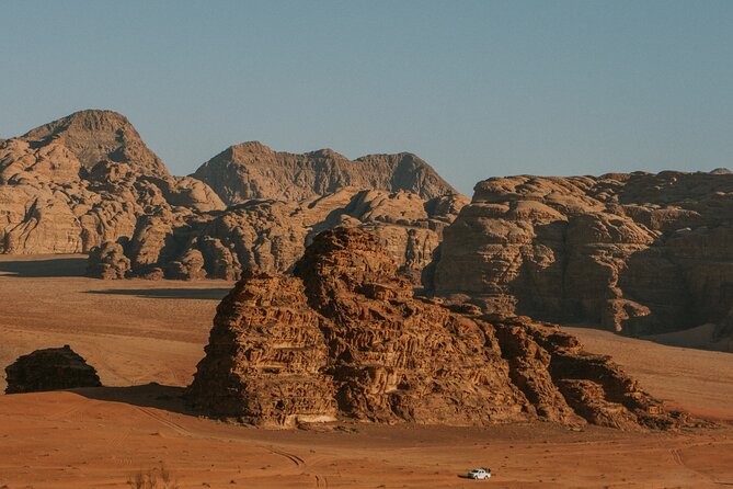 Full Day Jeep Tour in Wadi Rum Desert - Meeting and Pickup Details