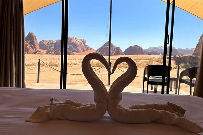 Full-Day Jeep Tour & Sleep in Luxury Tent With Private Bathroom - Inclusions and Amenities
