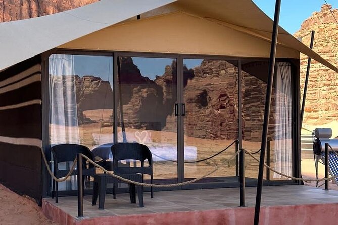 Full-Day Jeep Tour & Sleep in Luxury Tent With Private Bathroom - Sandboarding and Hike