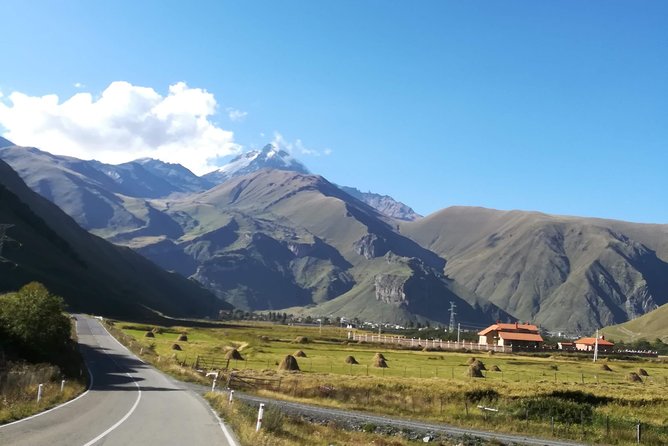 Full Day Jeep Tour to Kazbegi and Truso Gorge From Tbilisi - Transportation and Accessibility Details