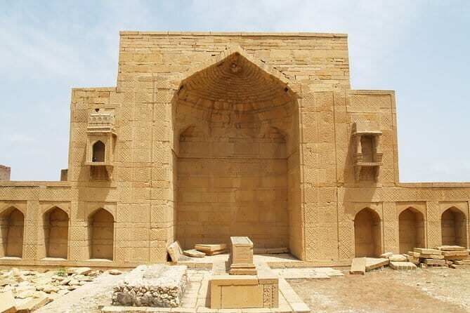 Full Day Karachi to Thatta Unesco Sites Tour - A Deep Dive into the Experience