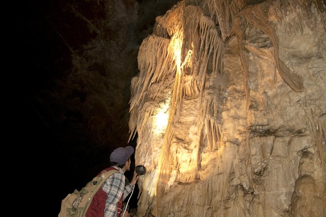 Full-Day Karajia Sarcophagi and Caverns of Quiocta Tour From Chachapoyas - Visiting the Caverna De Quiocta