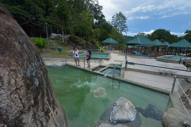 Full-Day Kinabalu Park and Poring Hot Spring Day Trip - Exploring Borneos Biodiversity