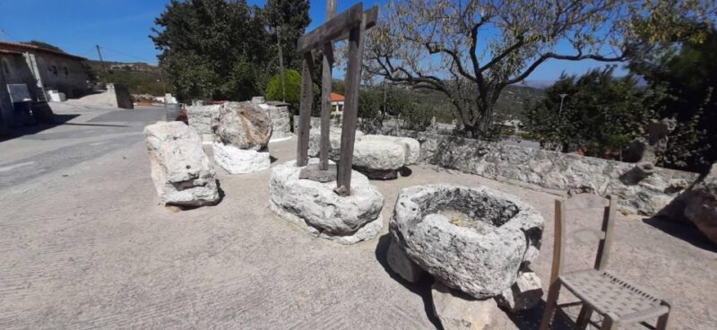 Full Day Knossos Palace, Local Distillery, Lunch @ Archanes - Exclusions