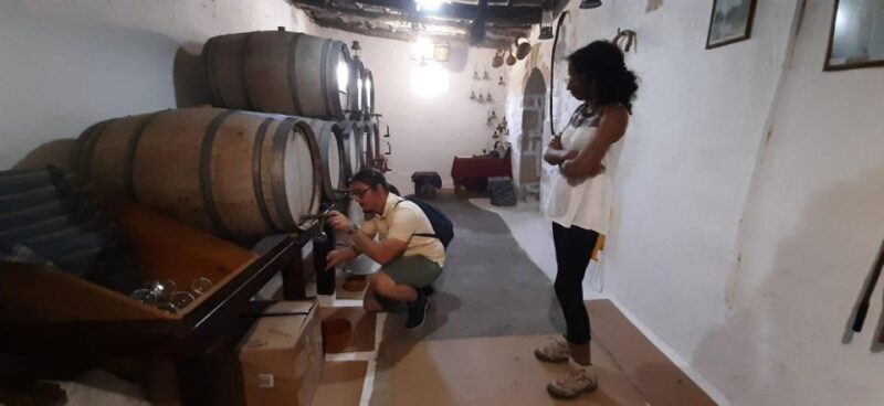 Full Day Knossos Palace, Local Distillery, Lunch @ Archanes - Booking Details