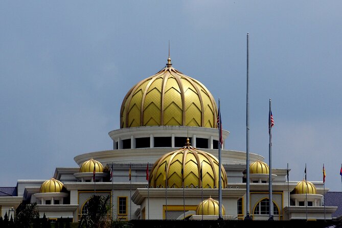 Full Day Kuala Lumpur City Tour With Petronas Twin Tower Tickets - Tour Details and Logistics