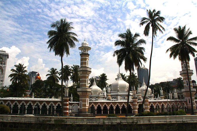 Full-Day Kuala Lumpur Grand Tour With Lunch - Itinerary Highlights
