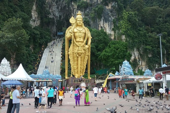 Full-Day Kuala Lumpur Grand Tour With Lunch - Exploring Independence Square