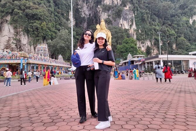 Full-Day Kuala Lumpur Sightseeing Tour - Batu Caves and Hindu Temple