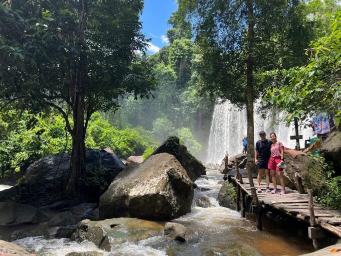 Full Day Kulen Mountain With Picnic and Tonle Sap Tour - Local Cuisine