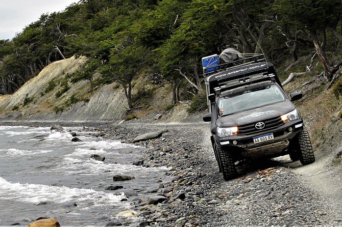 Full-Day Lakes Off-Road 4x4 Experience + Argentine Lunch - Itinerary Highlights