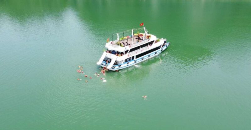Full Day: Lan Ha Bay , Kayaking, Swimming, and Monkey Island - Kayaking and Viethai Villages