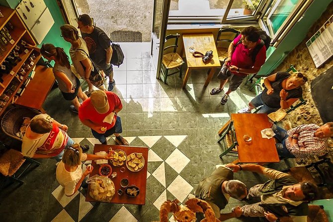 Full-Day Land Rover Safari From Heraklion With Lunch - Lunch at Local Tavern